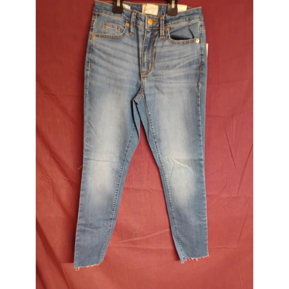 Universal Thread High Rise Slim Leg Fitted Hip & Thigh Skinny Size 2 Short